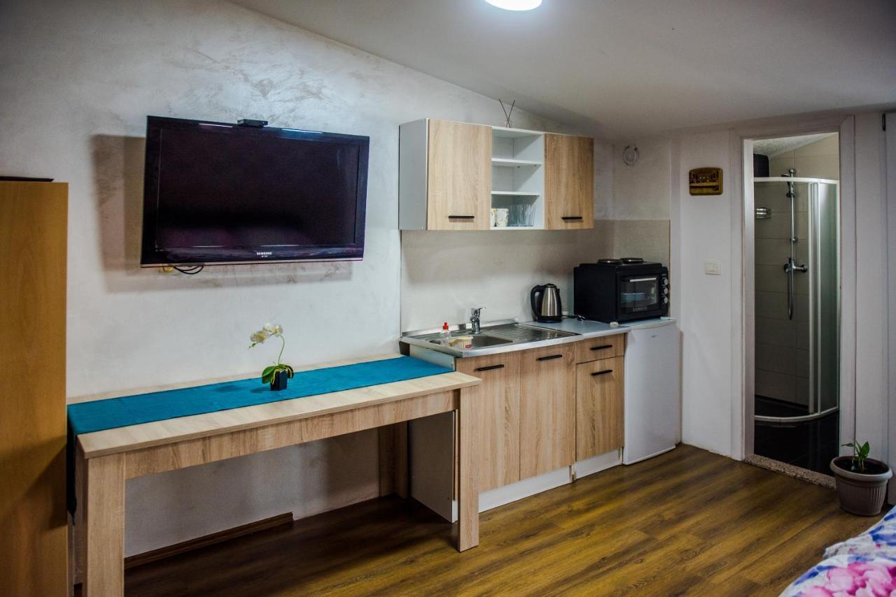 Apartments Joja เมจูโกเรีย ภายนอก รูปภาพ